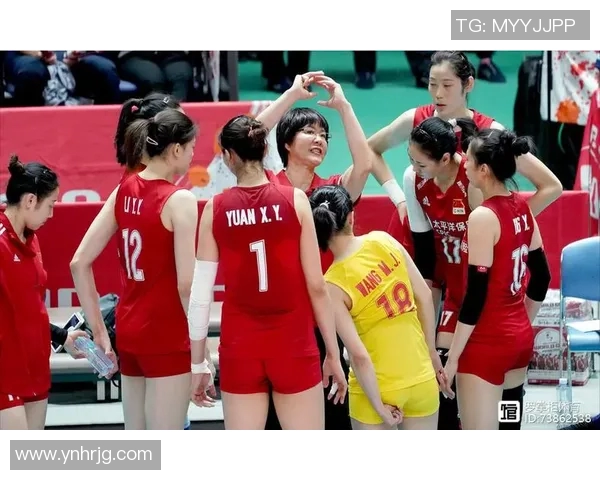 武汉排球队与南京排球队赛后复盘分析个人能力的对比与启示 武汉排球队与南京排球队赛后复盘分析个人能力的对比与启示