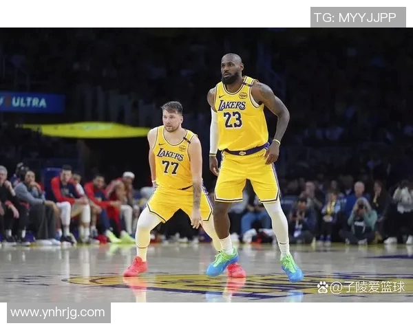 2013年湖人与公牛的经典对决回顾与精彩瞬间分析 2013年湖人与公牛的经典对决回顾与精彩瞬间分析