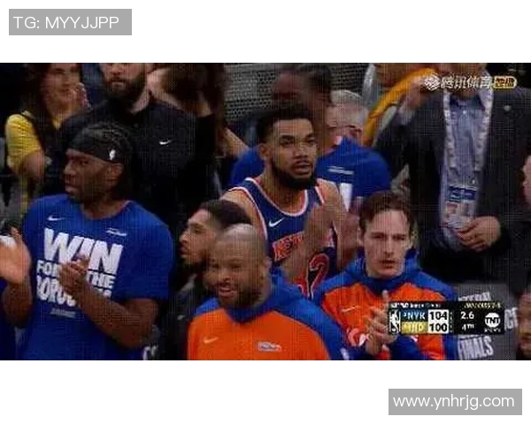 2004年NBA东部决赛魔术队与步行者队激烈对决的精彩回顾与分析