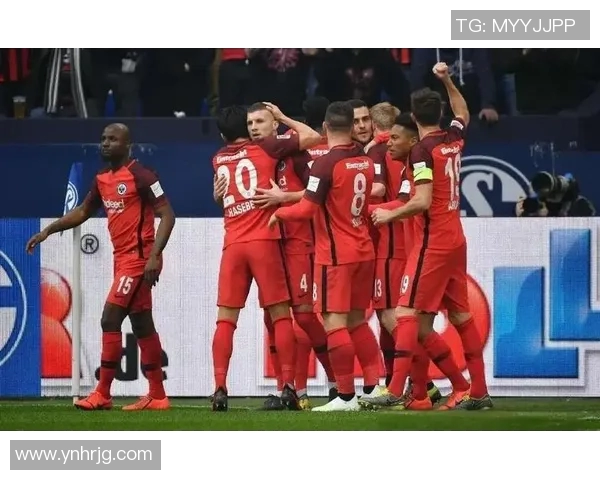 米堡与彼得堡的激烈对决揭示足球战术的博弈与激情